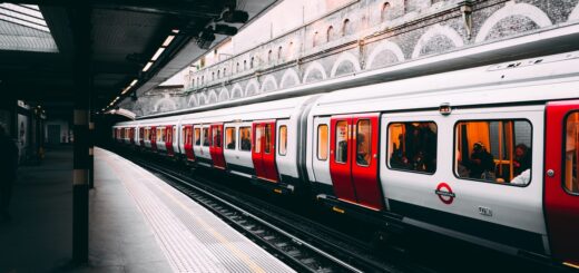 Split data into train and test in R